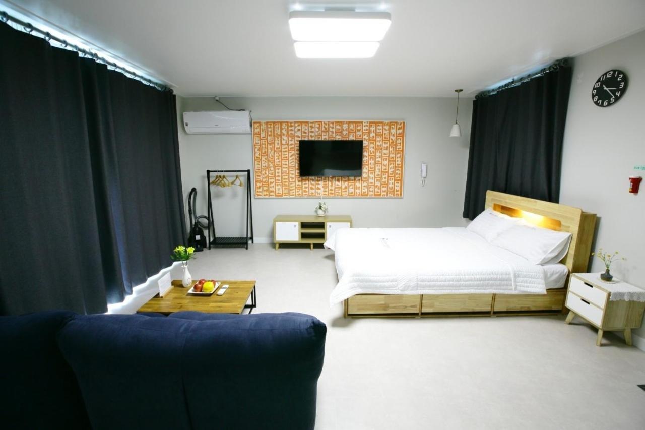 Damyang Thirasia Pension מראה חיצוני תמונה