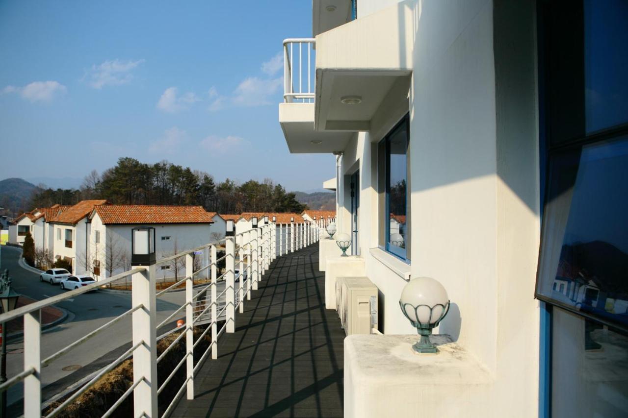 Damyang Thirasia Pension מראה חיצוני תמונה