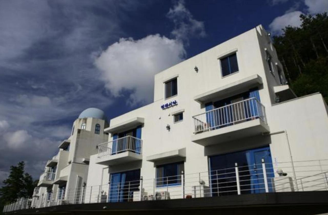 Damyang Thirasia Pension מראה חיצוני תמונה
